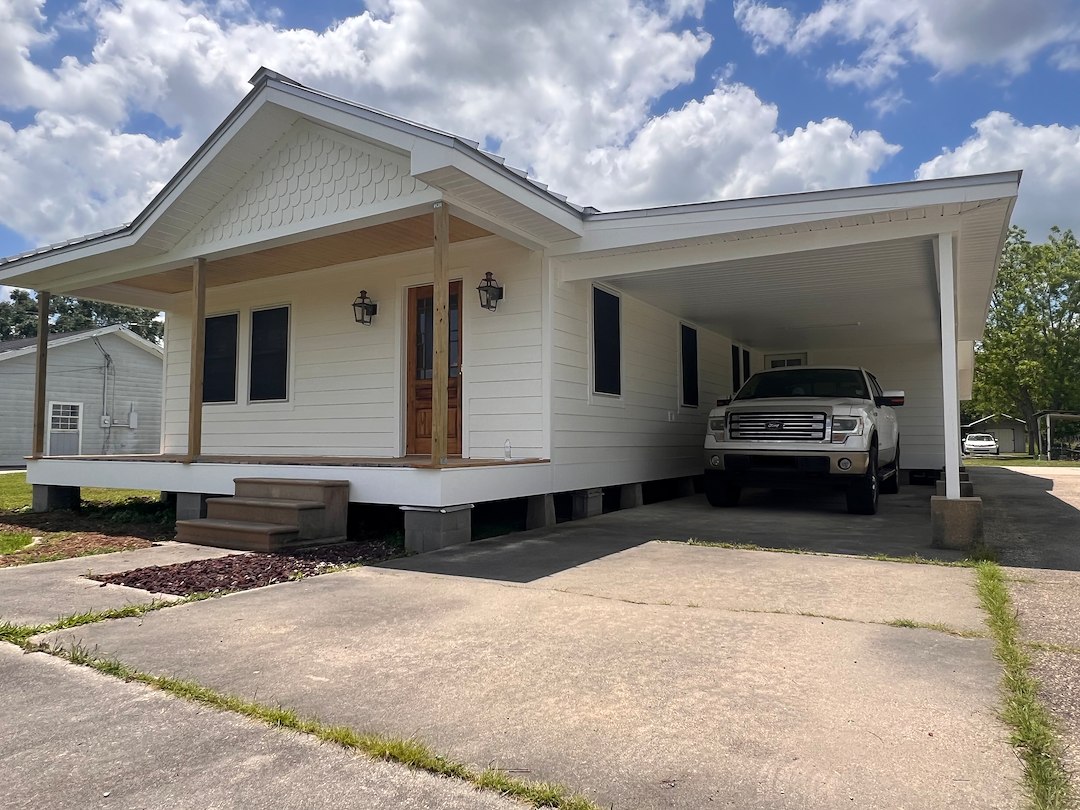 A Fresh New Face in Raceland: Southern Exterior Services Delivers a Stunning Exterior Renovation